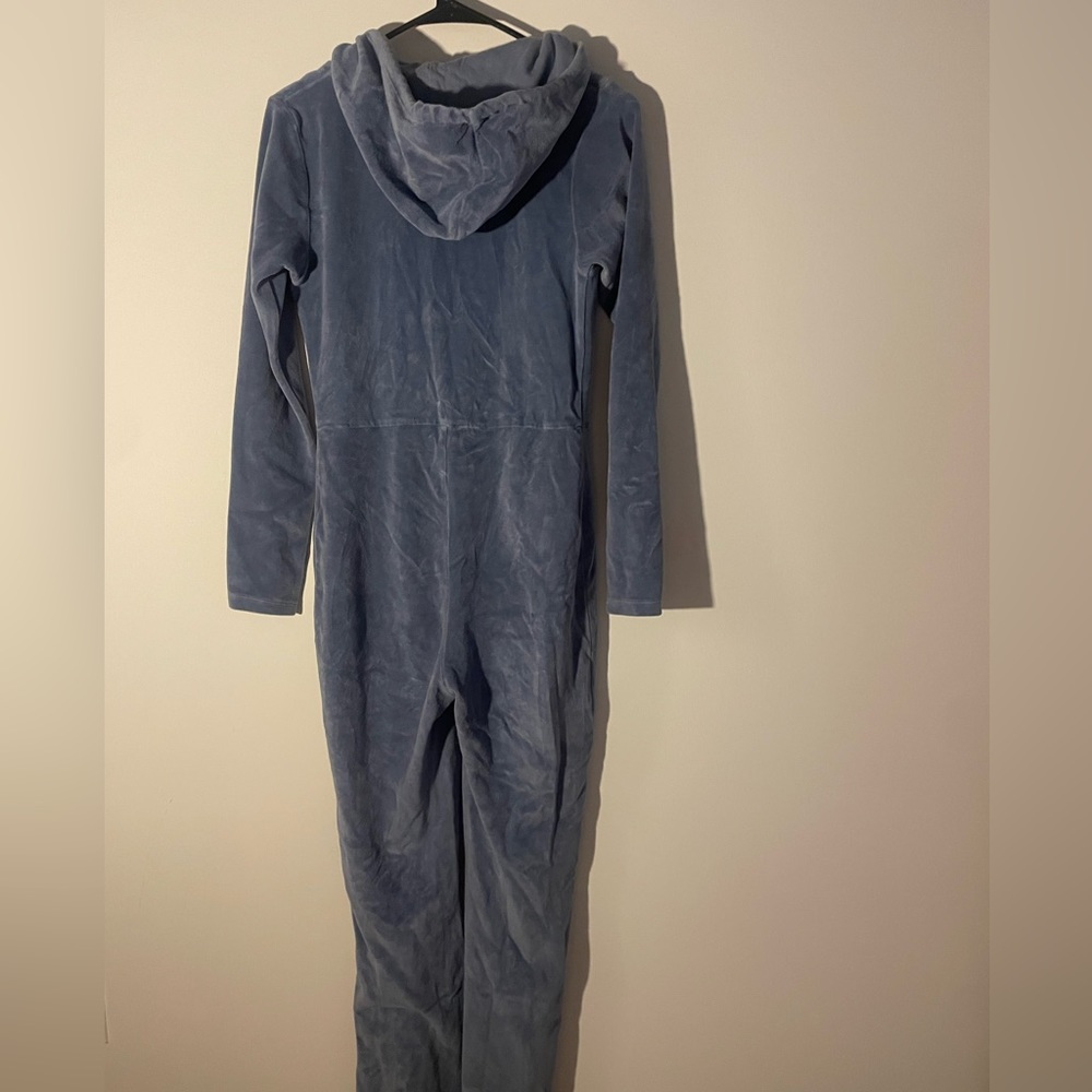 Urban outfitters velour lite blue jumper with a hoodie.